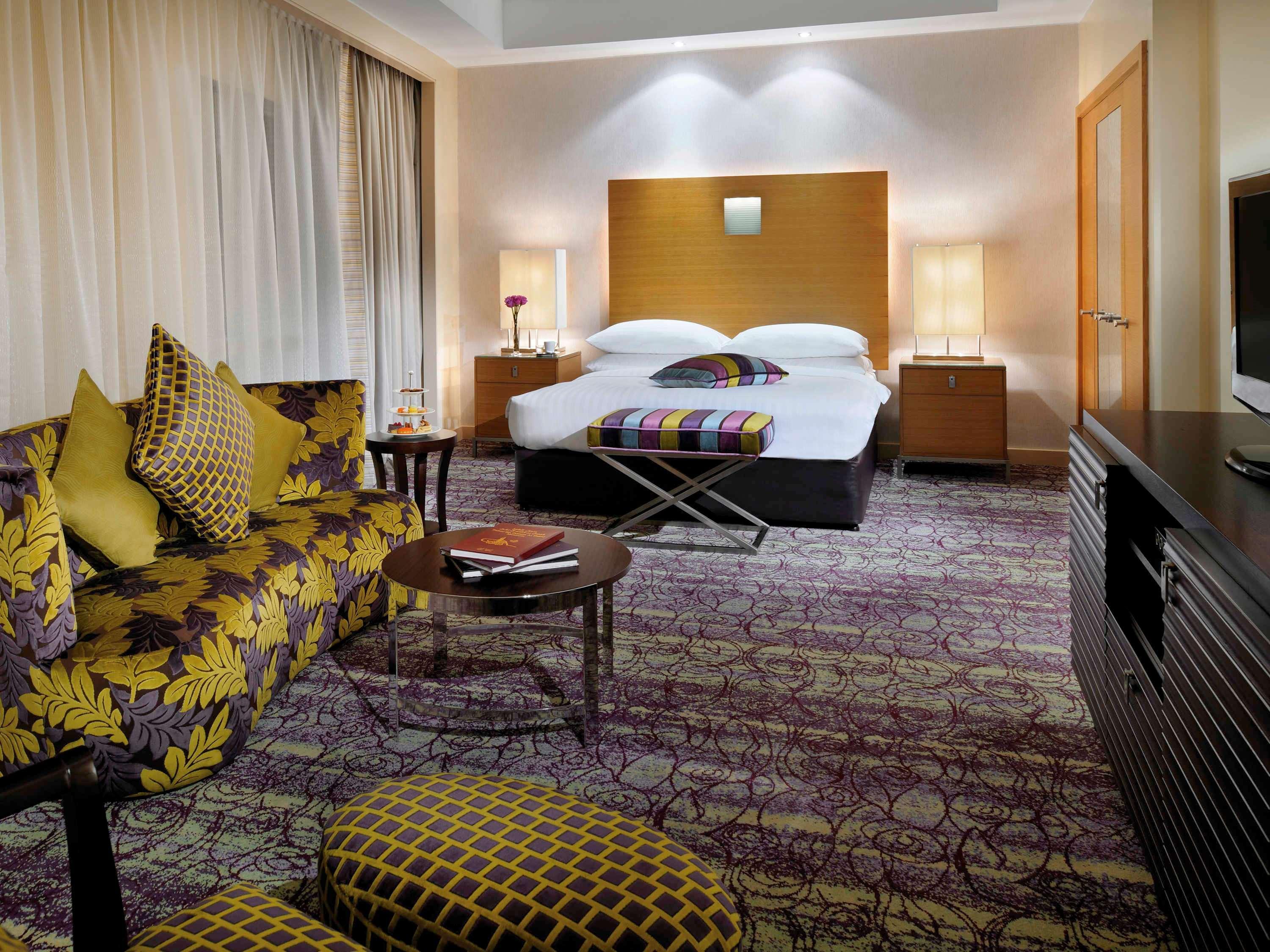 דוחה Qabila Westbay Hotel By Marriott מראה חיצוני תמונה A suite at the hotel