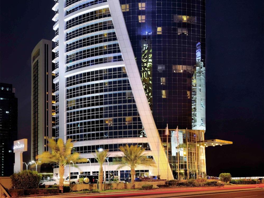 דוחה Qabila Westbay Hotel By Marriott מראה חיצוני תמונה The Ritz-Carlton, Bahrain