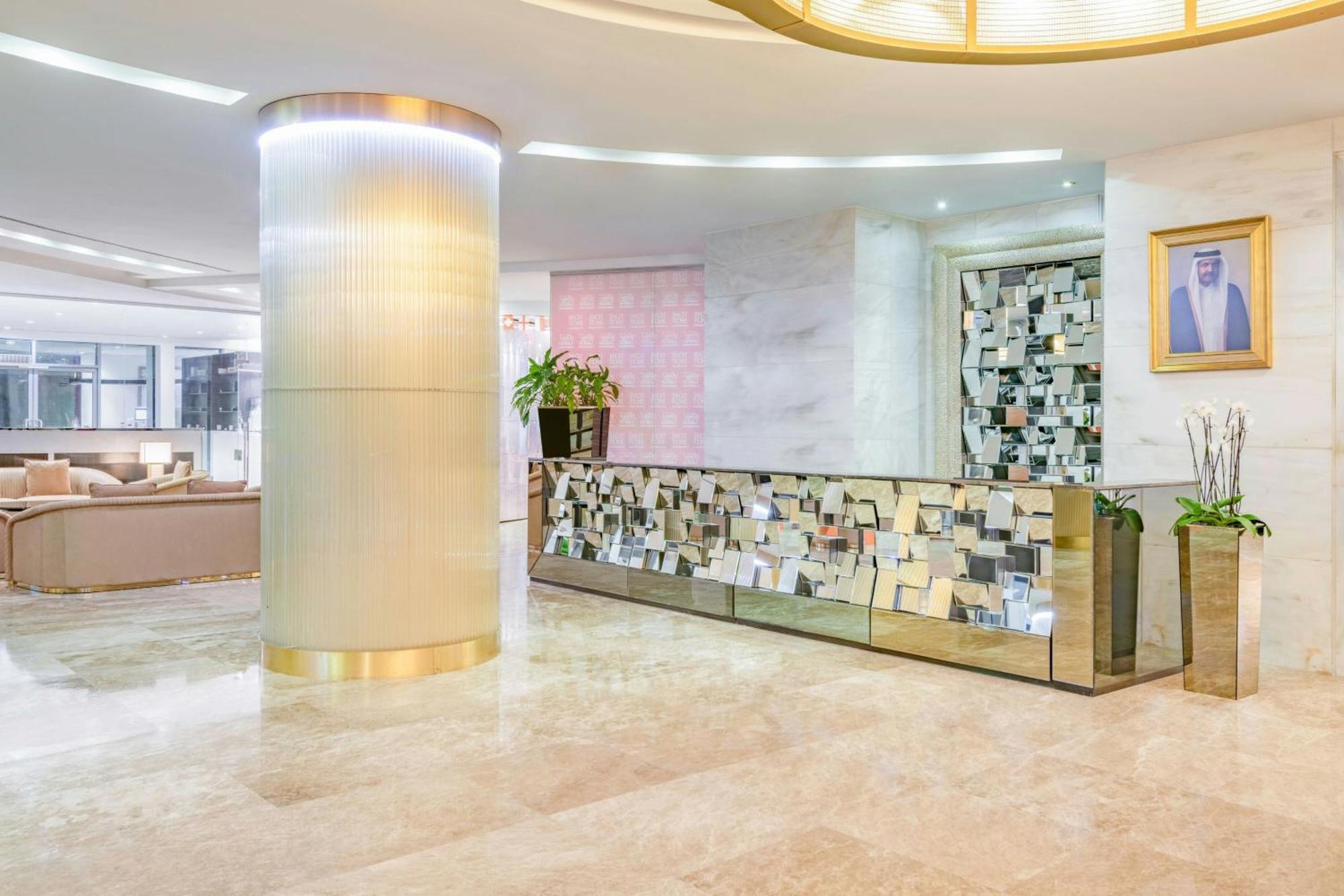 דוחה Qabila Westbay Hotel By Marriott מראה חיצוני תמונה Lobby